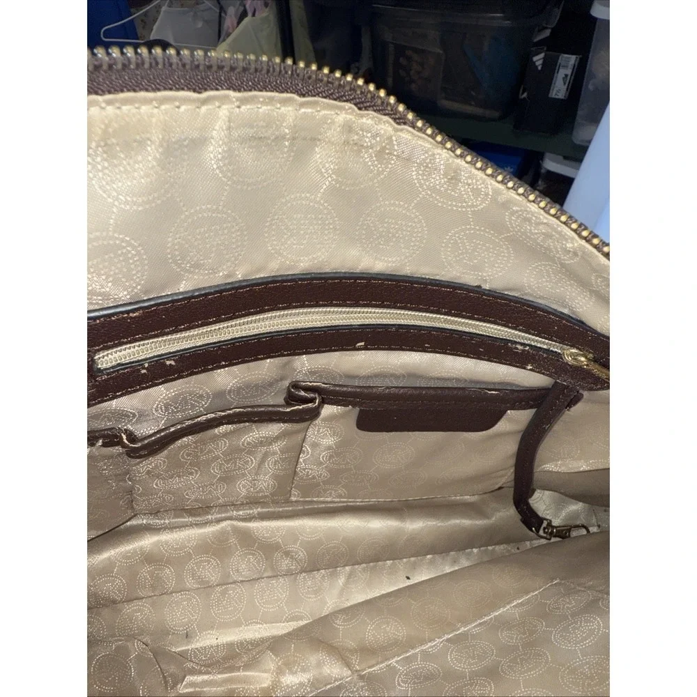MICHAEL KORS DK CHOCOLATE SLIM SATCHEL PURSE excellent‎ condition